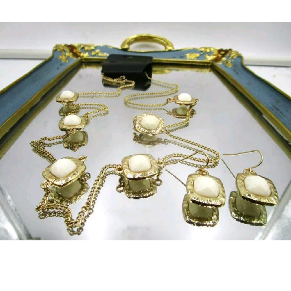 New goldtone square beaded n